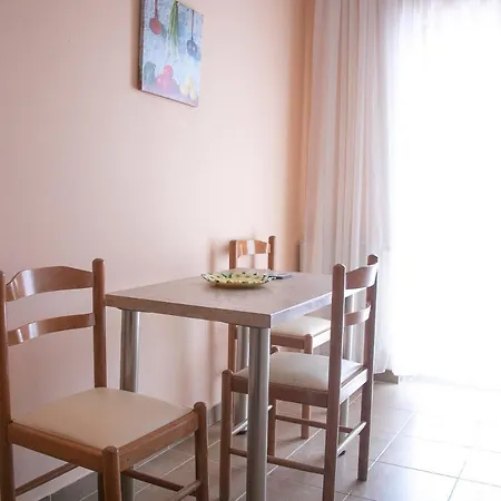 Maria Apartments Paralia Dionysiou Exterior photo