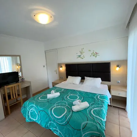 Maria Apartments Paralia Dionysiou Exterior photo