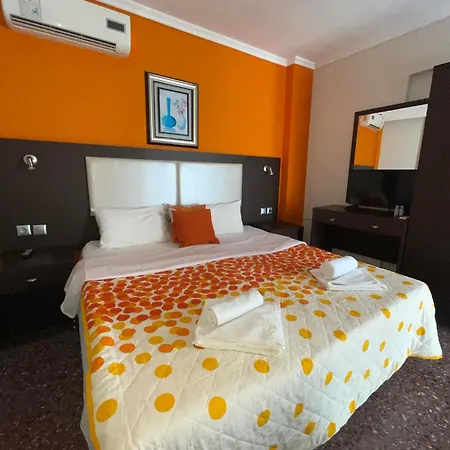 Maria Apartments Paralia Dionysiou Exterior photo